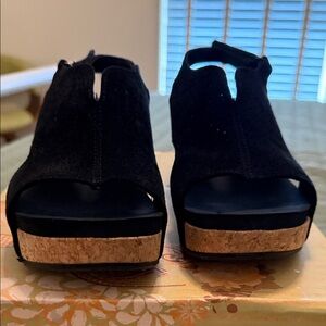 Very G Black Slingback Sandals